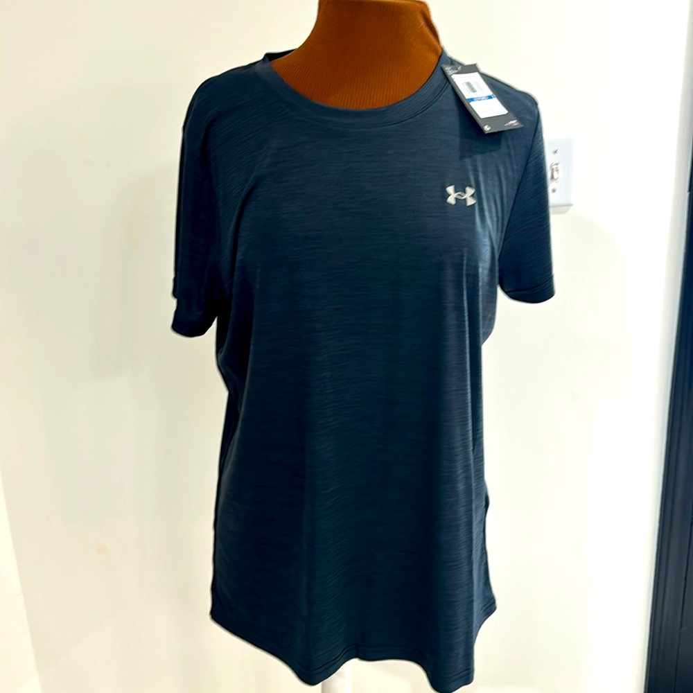 Under Armor Workout Shirt XL NWT